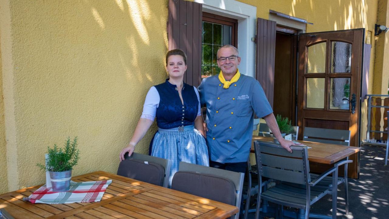 Hotel Gasthof Zum Schwan Steinsfeld Extérieur photo